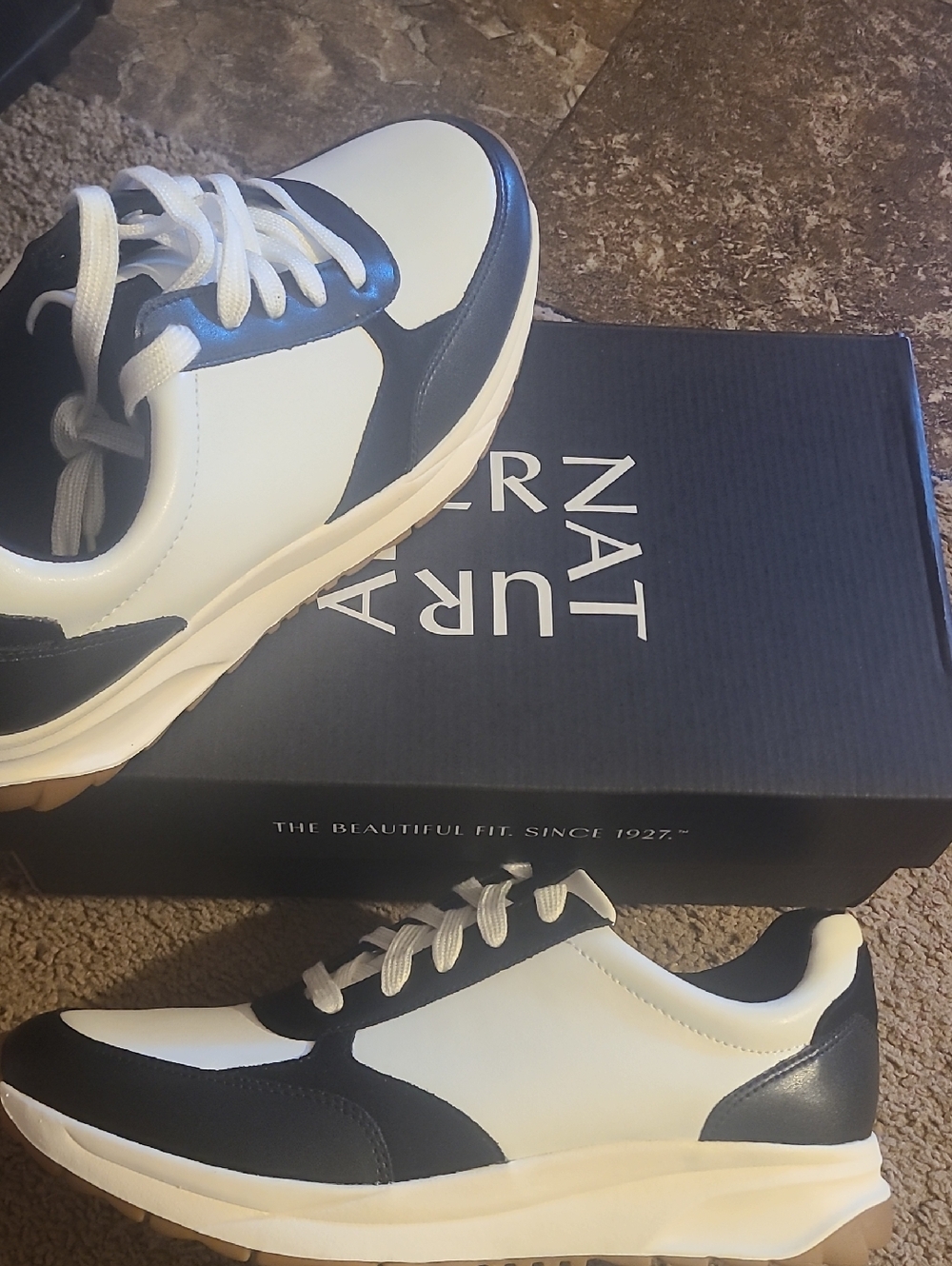 NEW White and Black Casual Womens Sneakers